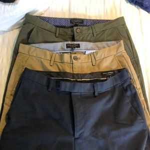 Banana Republic Men’s Mason Chino